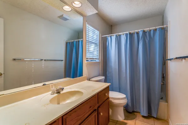 $2,100 | 9394 Lamerton Street, San Antonio, TX 78250