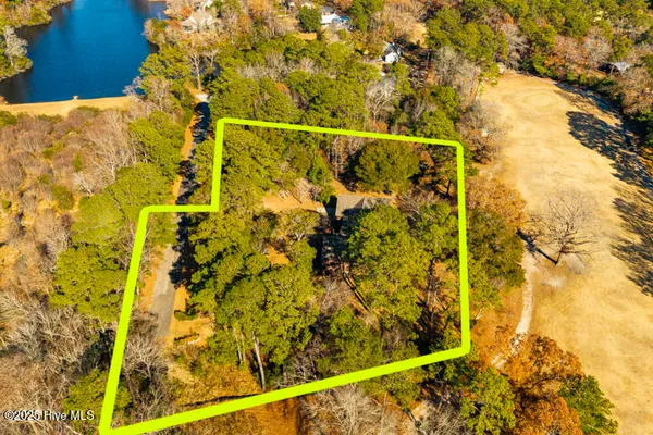 $641,400 | 759 Country Club Drive West, Minnesott Beach, NC 28510