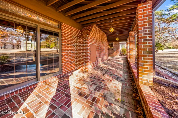 $641,400 | 759 Country Club Drive West, Minnesott Beach, NC 28510