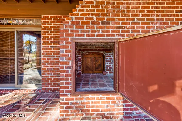 $641,400 | 759 Country Club Drive West, Minnesott Beach, NC 28510