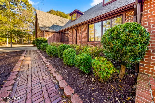 $641,400 | 759 Country Club Drive West, Minnesott Beach, NC 28510