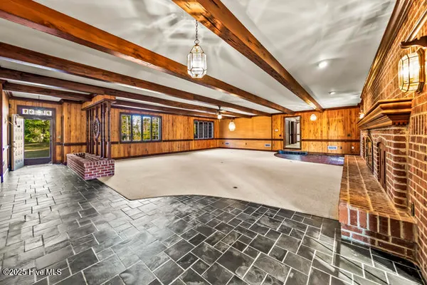 $641,400 | 759 Country Club Drive West, Minnesott Beach, NC 28510