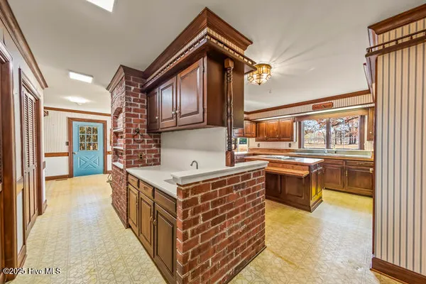 $641,400 | 759 Country Club Drive West, Minnesott Beach, NC 28510