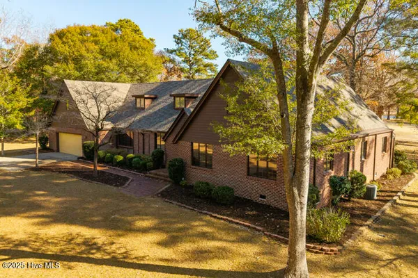 $641,400 | 759 Country Club Drive West, Minnesott Beach, NC 28510