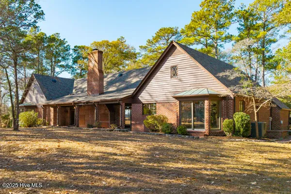 $641,400 | 759 Country Club Drive West, Minnesott Beach, NC 28510