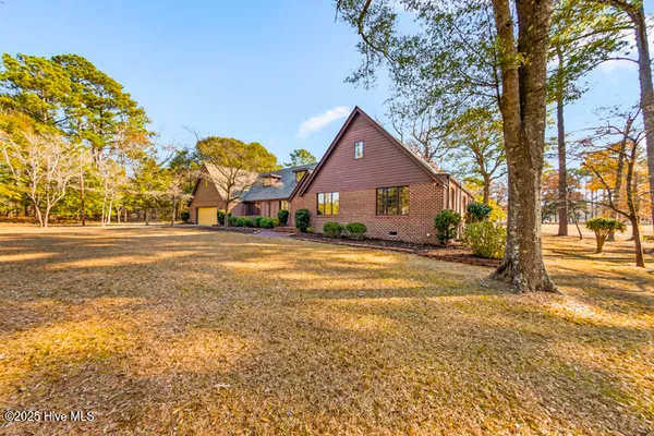 $641,400 | 759 Country Club Drive West, Minnesott Beach, NC 28510