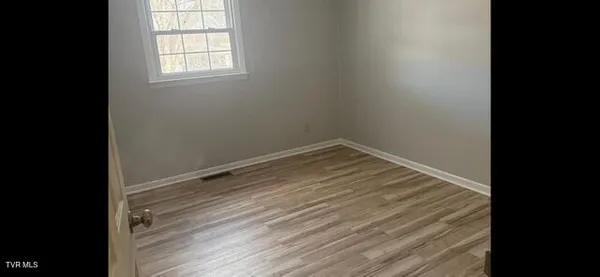 $244,995 | 18420 Eden Lane, Abingdon, VA 24211