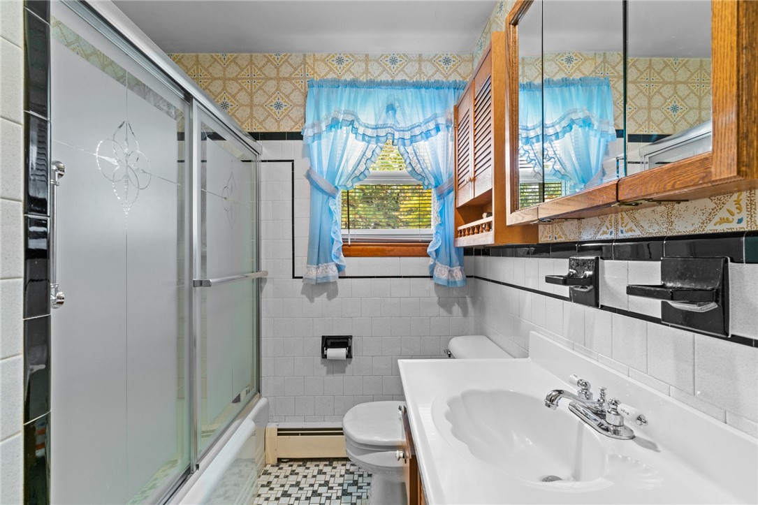 4 Long Pond Road Coventry, RI 02816 - Photo 17 of 36