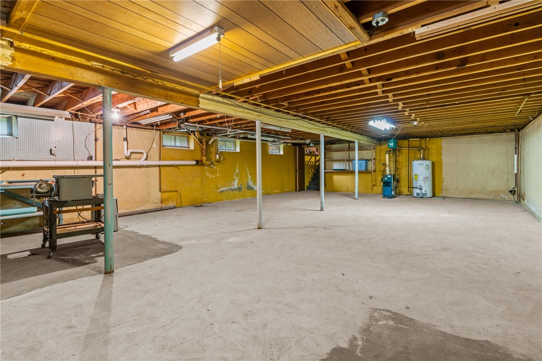 4 Long Pond Road Coventry, RI 02816 - Photo 33 of 36