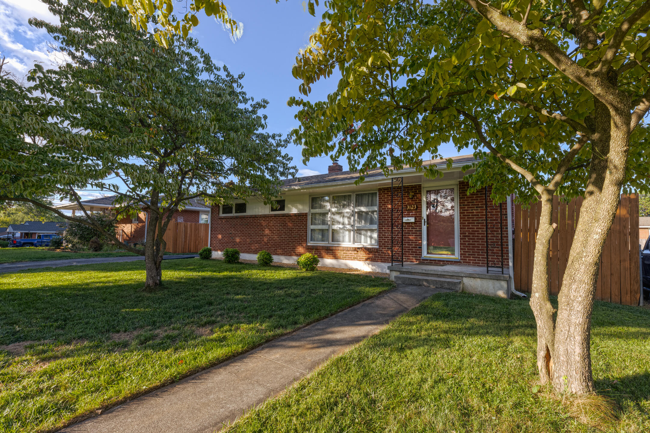 3123 Oliver Road Northeast Roanoke, VA 24012 - Photo 31 of 31 32