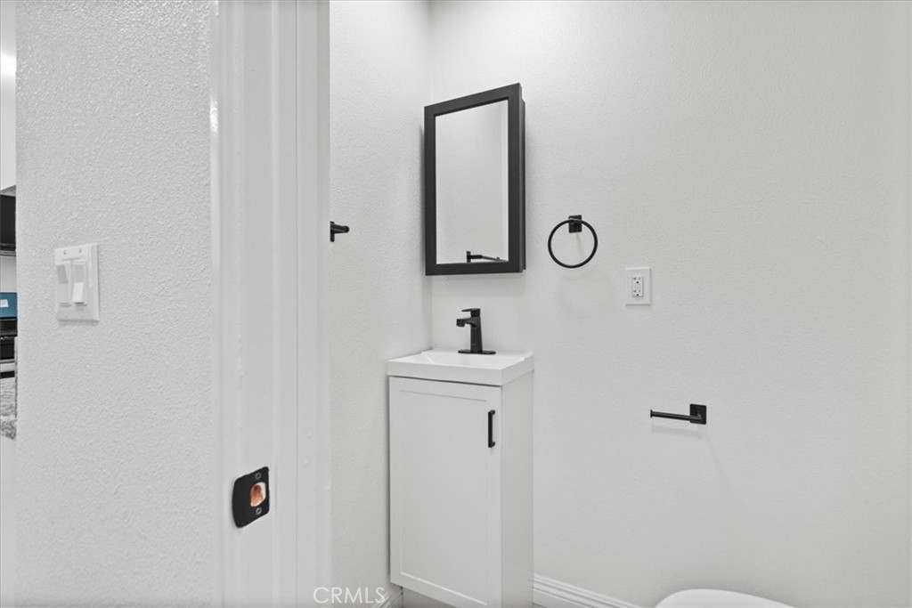 9548 Burma Road Pico Rivera, CA 90660 - Photo 10 of 18 Half Bath