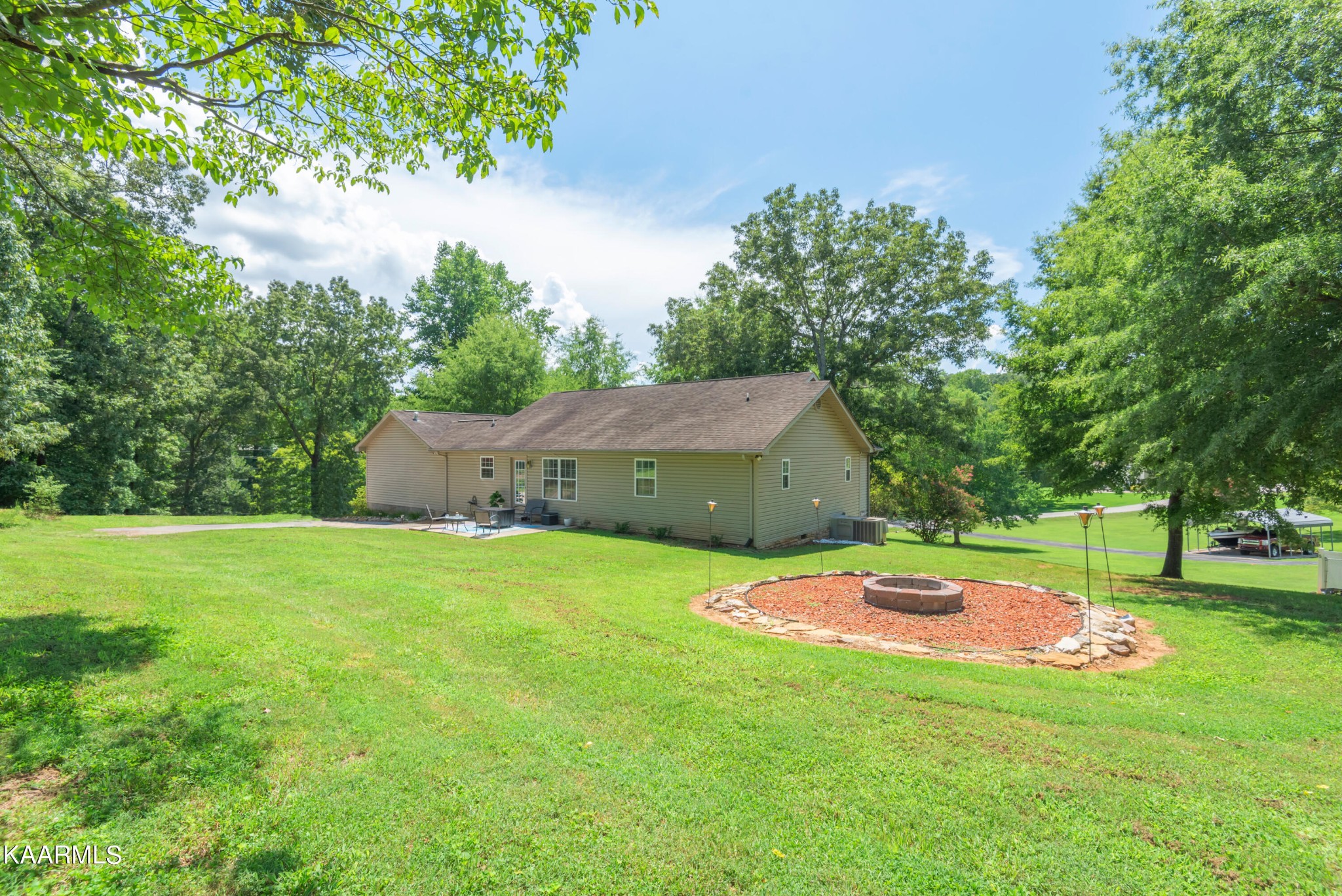 1584 Bluff Road Harriman, TN 37748 - Photo 33 of 47 Gallery Image 33