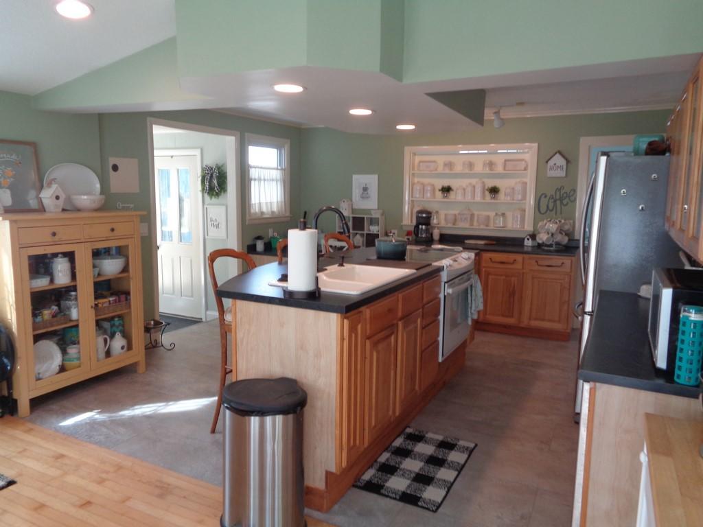 30 Colony Place Millinocket, ME 04462 - Photo 8 of 42 DSC03875 (Copy)
