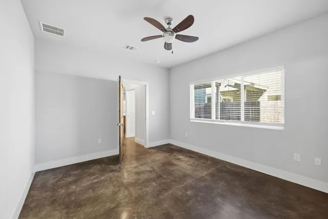 $2,850 | 1125 Walton Lane, Unit D, Austin, TX 78721