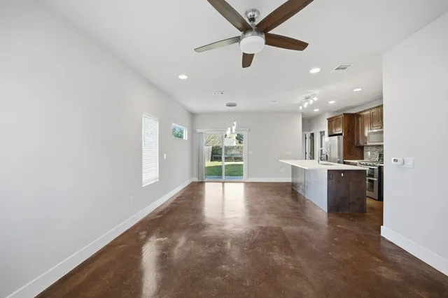 $2,850 | 1125 Walton Lane, Unit D, Austin, TX 78721