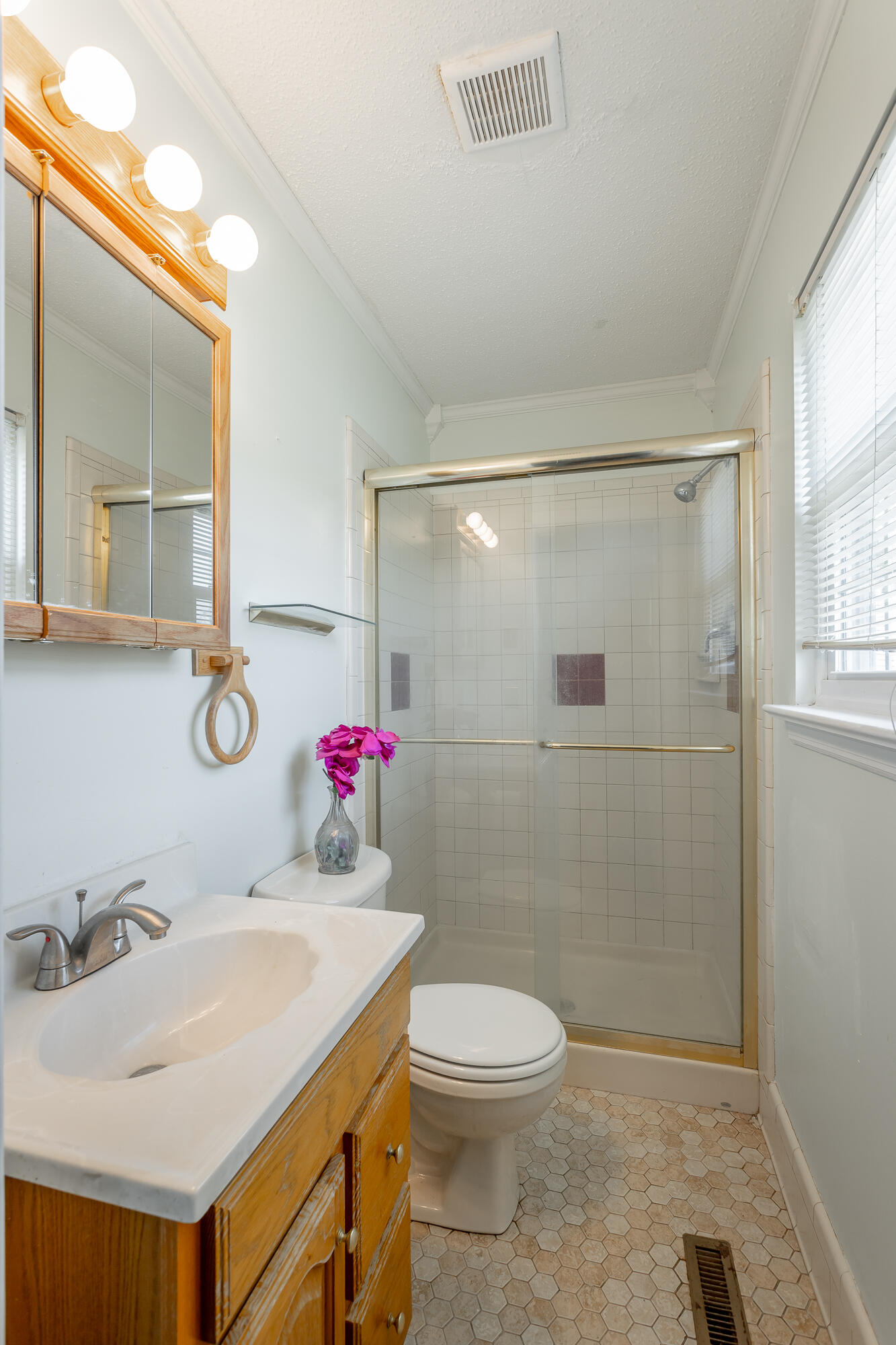 2302 Rodeo Drive Chattanooga, TN 37421 - Photo 20 of 51 2302 Rodeo Drive HD-37