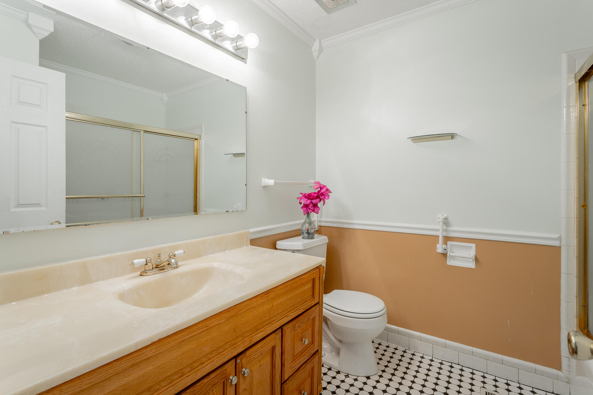 2302 Rodeo Drive Chattanooga, TN 37421 - Photo 23 of 51 2302 Rodeo Drive HD-32