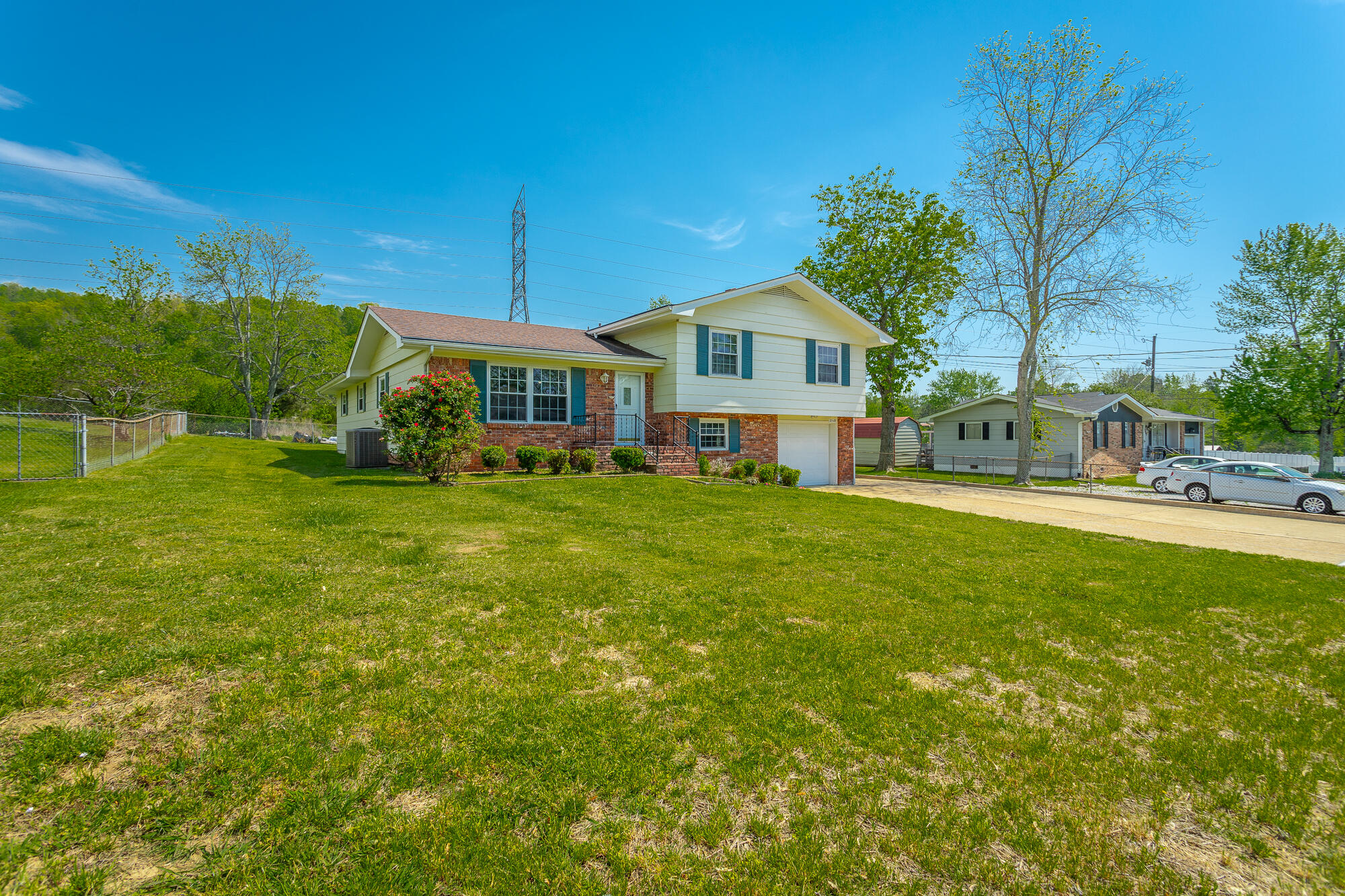 2302 Rodeo Drive Chattanooga, TN 37421 - Photo 3 of 51 2302 Rodeo Drive HD-57