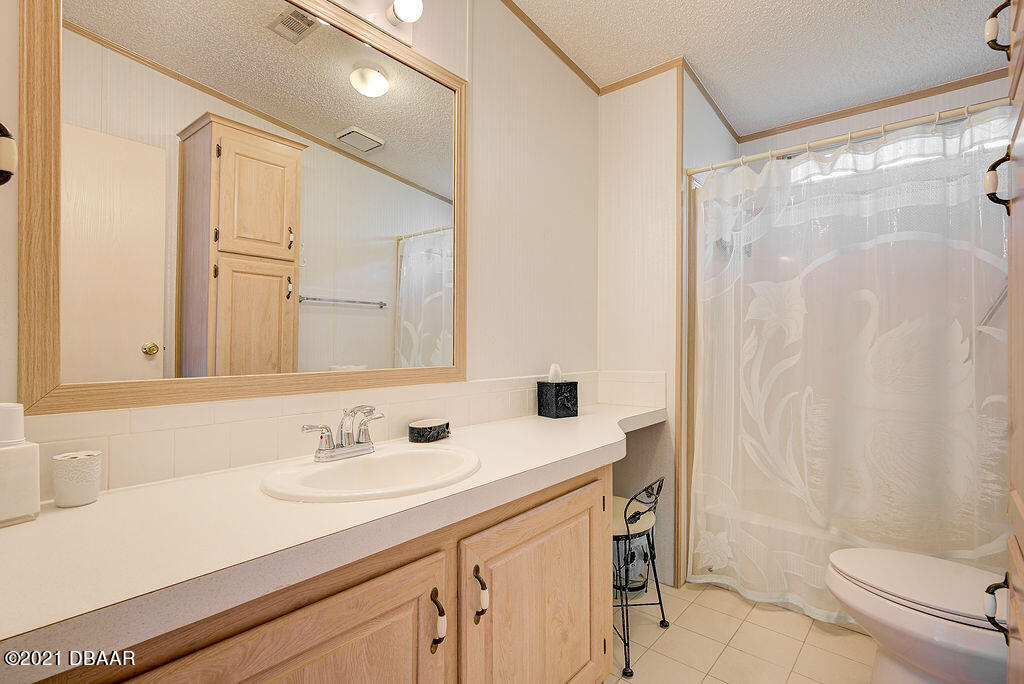 502 Topside Circle Edgewater, FL 32141 - Photo 22 of 64 211279E6-2954-44D1-A9B1-B0CB05A6A489