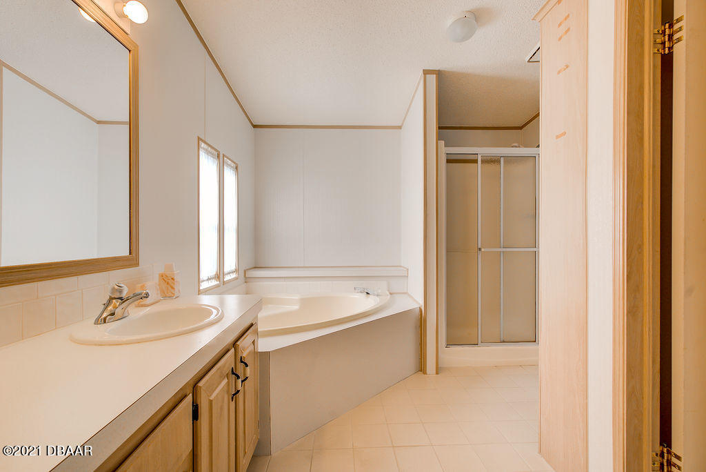 502 Topside Circle Edgewater, FL 32141 - Photo 3 of 64 0D7163E8-B181-428E-B3FC-B575C0C4FE40