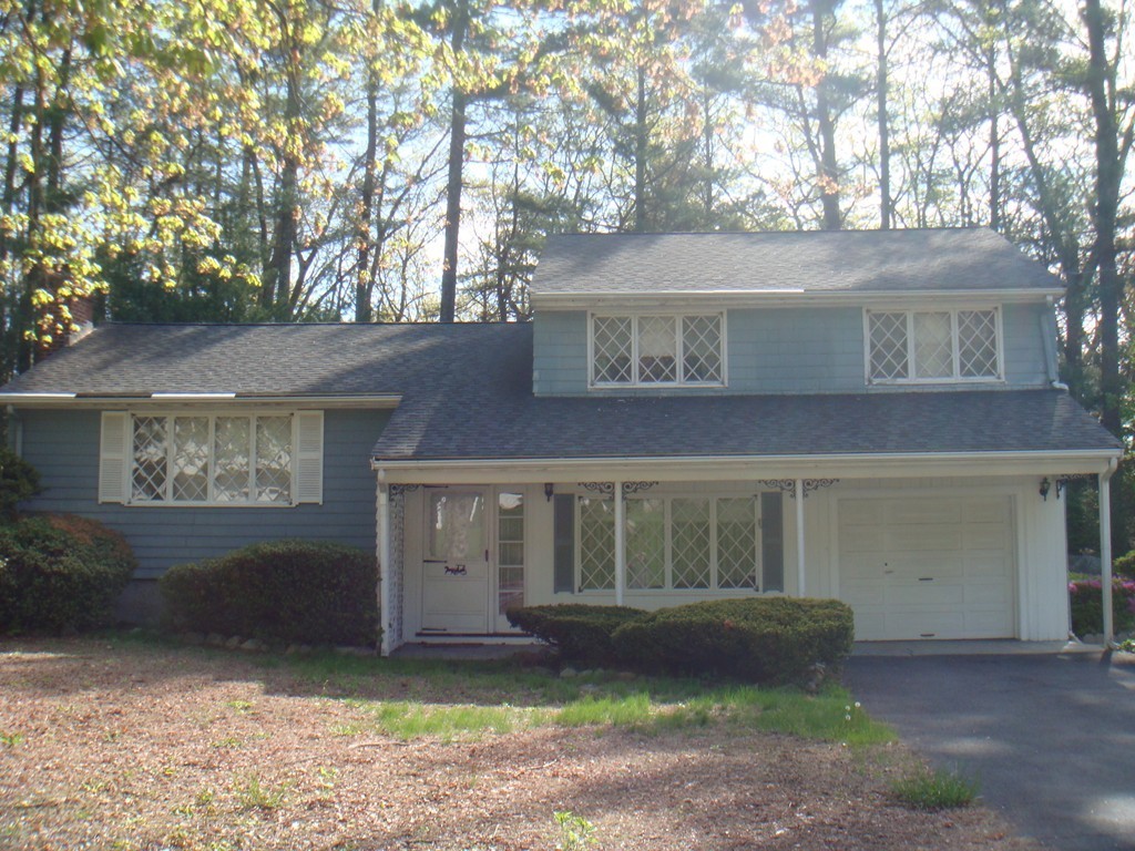 25 Ledgetree Road Medfield, MA 02052 - Photo 2 of 10 Gallery Image 2