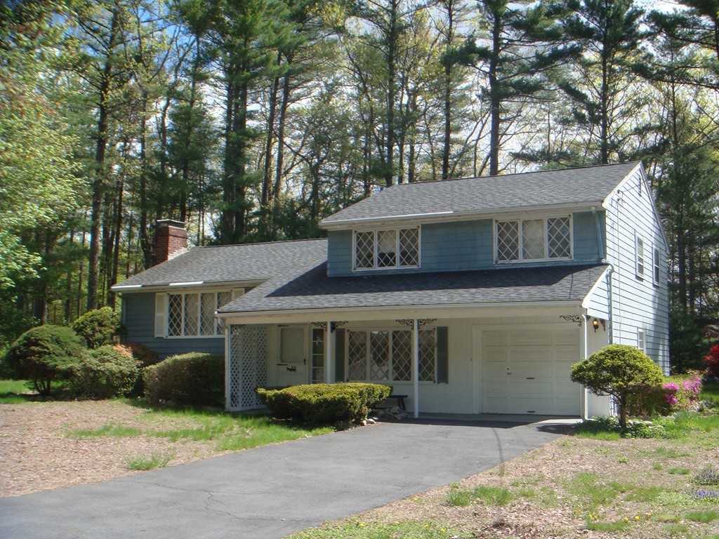 25 Ledgetree Road Medfield, MA 02052 - Photo 3 of 10 Gallery Image 3