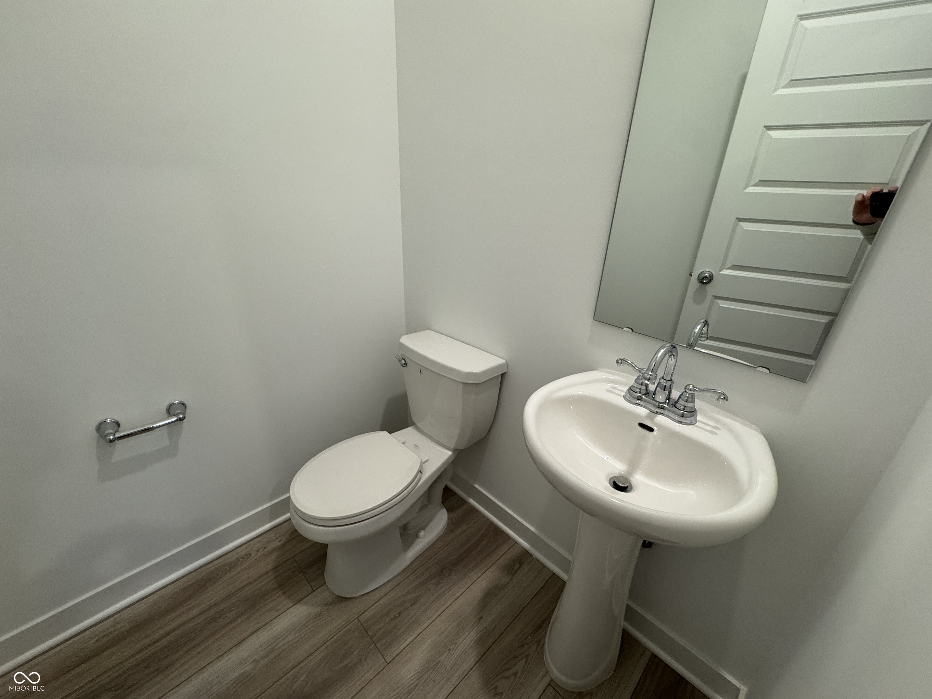 2925 Grand Rdg Drive Greenwood, IN 46143 - Photo 12 of 22