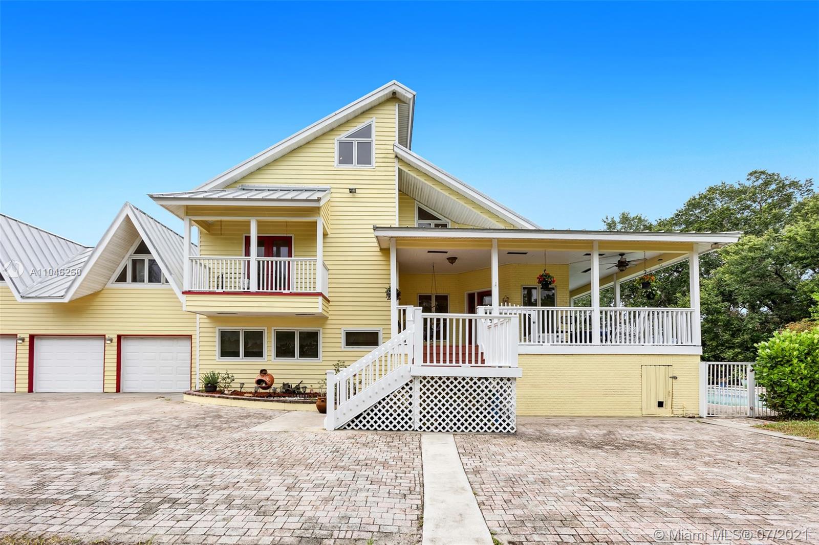 18901 Southwest 61st Manor Southwest Ranches, FL 33332 - Photo 4 of 38 Gallery Image 4