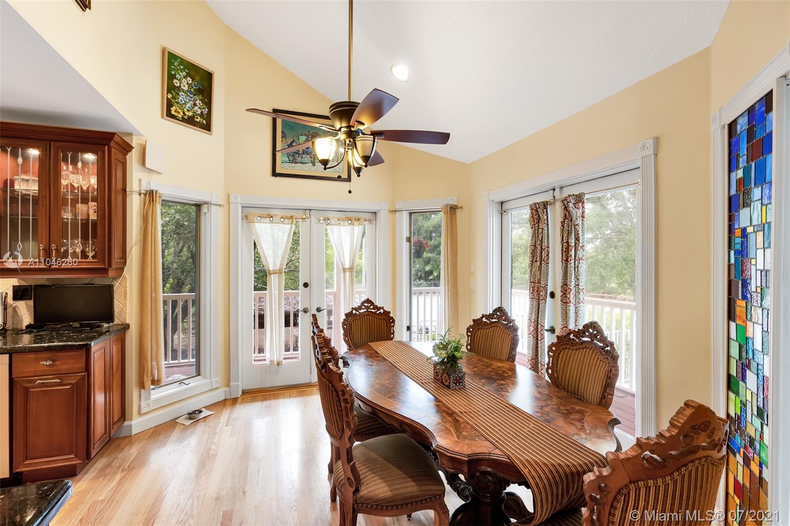18901 Southwest 61st Manor Southwest Ranches, FL 33332 - Photo 10 of 38 Gallery Image 10