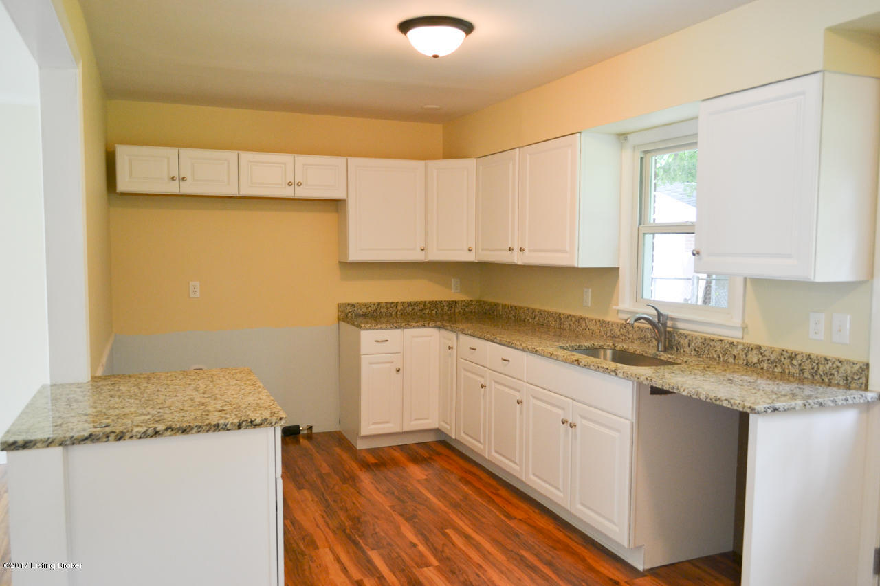 5311 Rural Way Louisville, KY 40218 - Photo 4 of 13 Eat-In Kitchen
