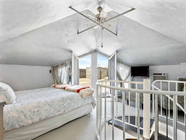 $920,000 | 452 Park Drive, Unit 18, Boston, MA 02215