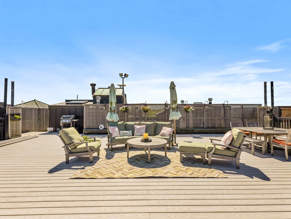 452 Park Drive, Unit 18 Boston, MA 02215 - Photo 16 of 28