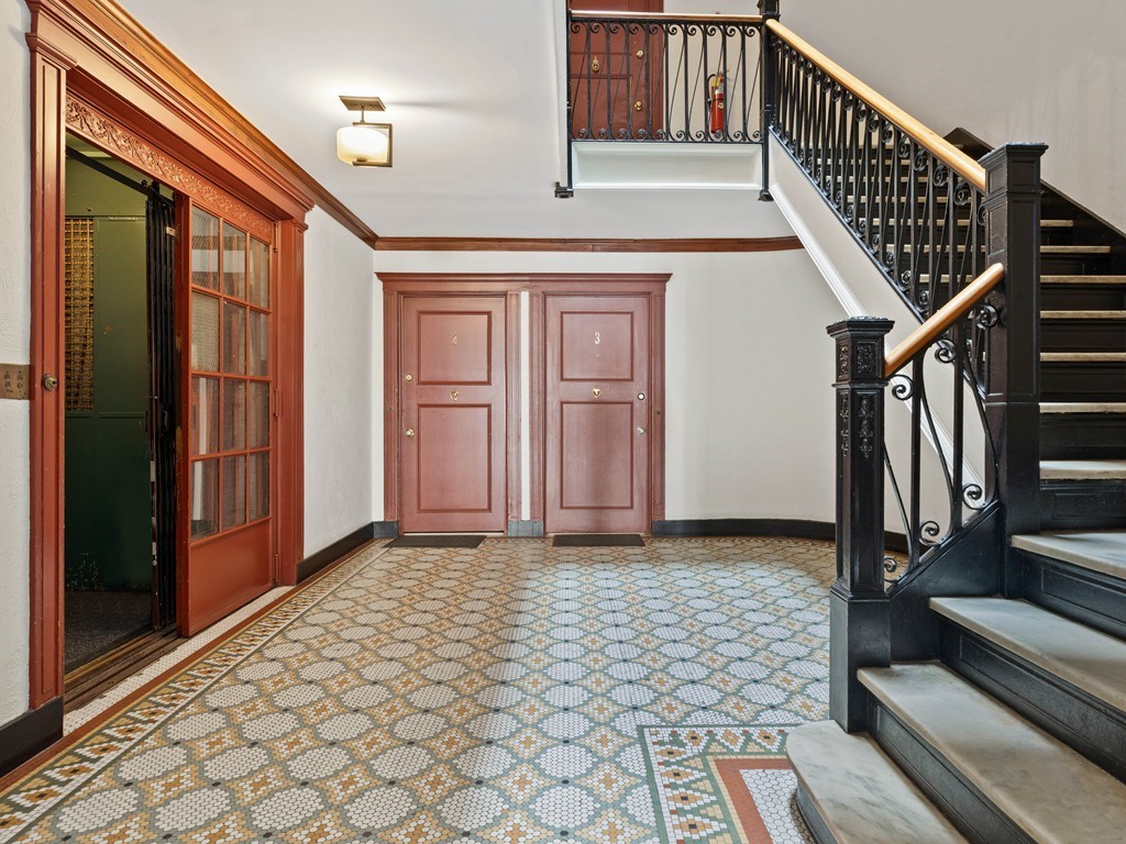 452 Park Drive, Unit 18 Boston, MA 02215 - Photo 21 of 28