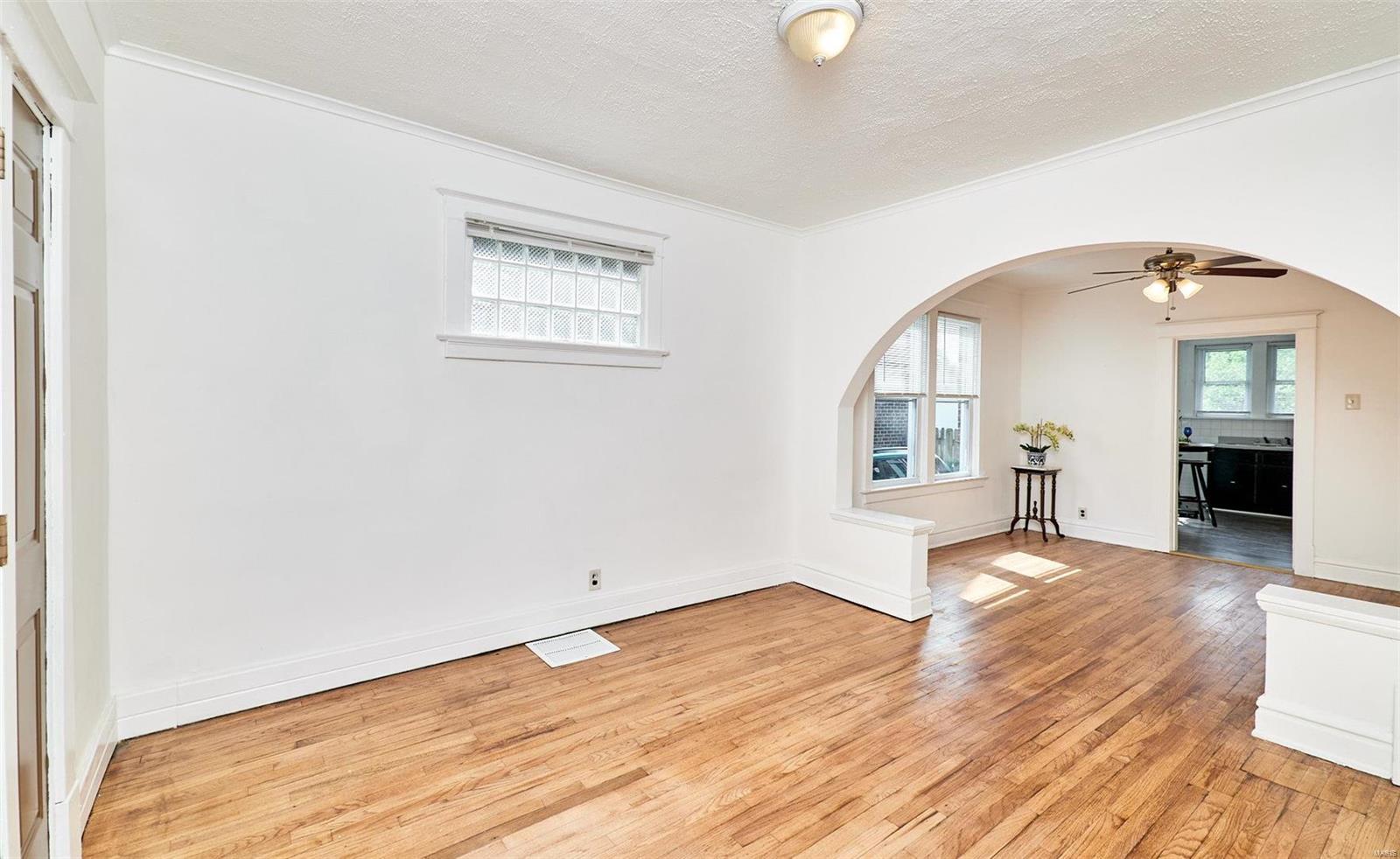 3316 North Hanley Road St. Louis, MO 63121 - Photo 10 of 54 Gallery Image 10