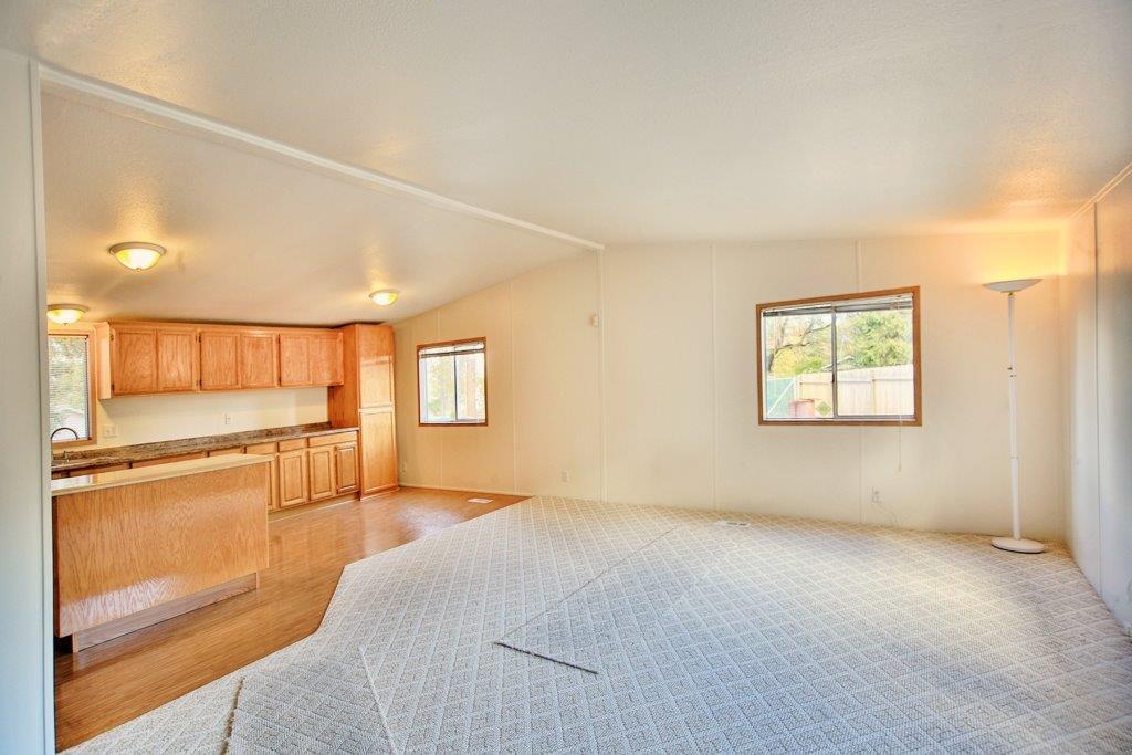 443 Gibson Street Merlin, OR 97532 - Photo 6 of 30 Additional Photo
