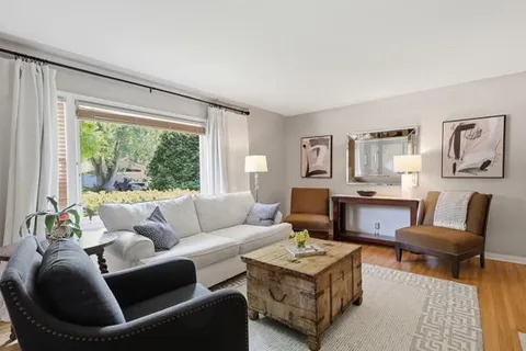 $675,000 | 6340 Tingdale Avenue, Edina, MN 55439