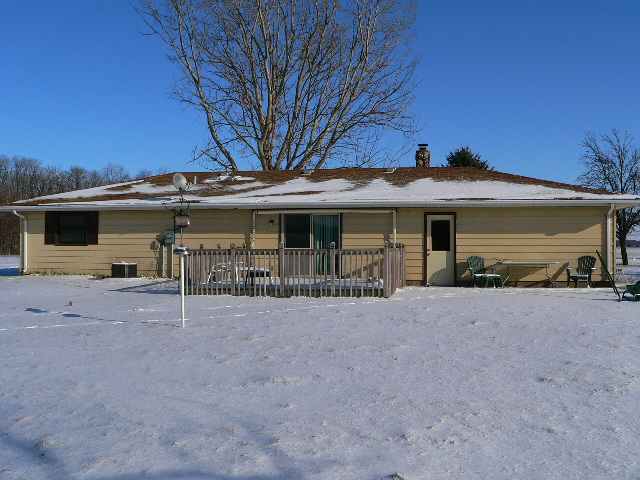 1336 Richland Road Lacon, IL 61540 - Photo 3 of 6