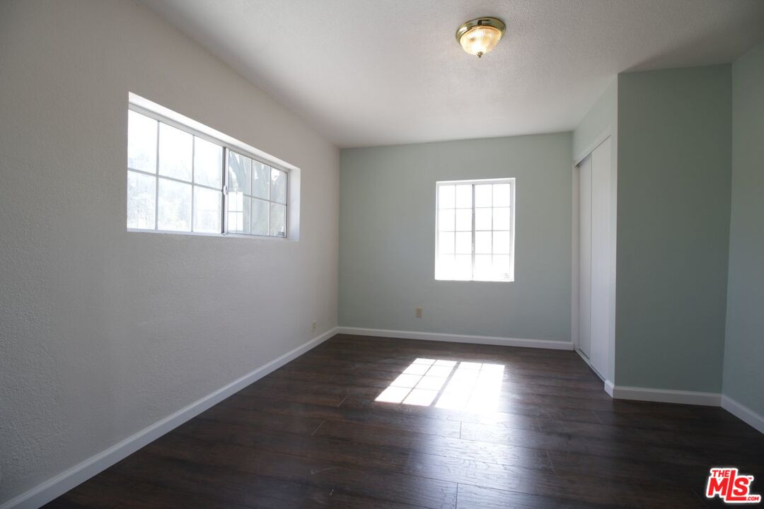 4235 Bermuda Avenue Riverside, CA 92507 - Photo 8 of 13