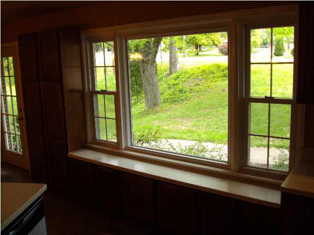 8410 Old State Road Evansville, IN 47710 - Photo 11 of 28 Gallery Image 11