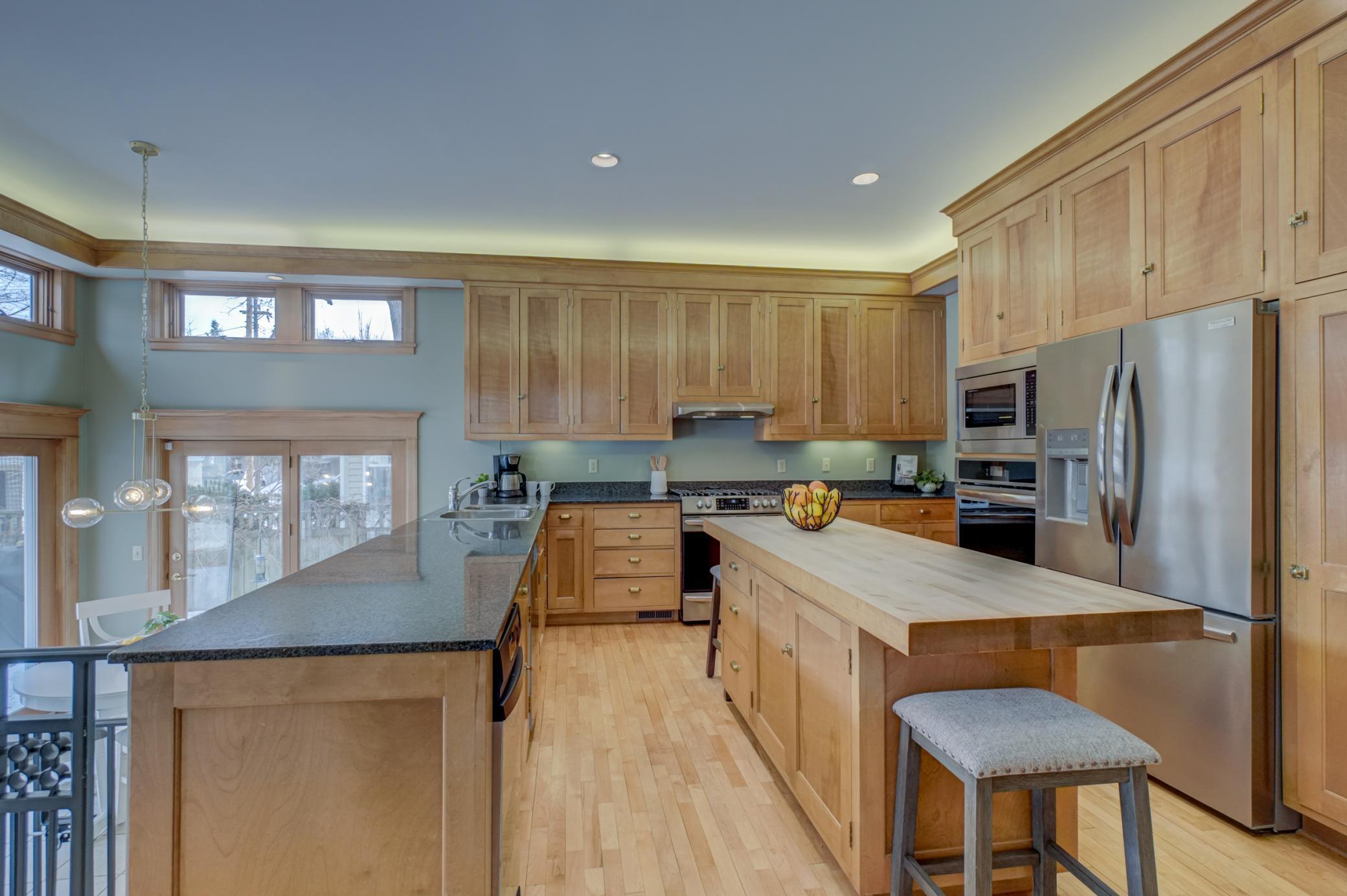 1783 Irving Avenue South Minneapolis, MN 55403 - Photo 13 of 46