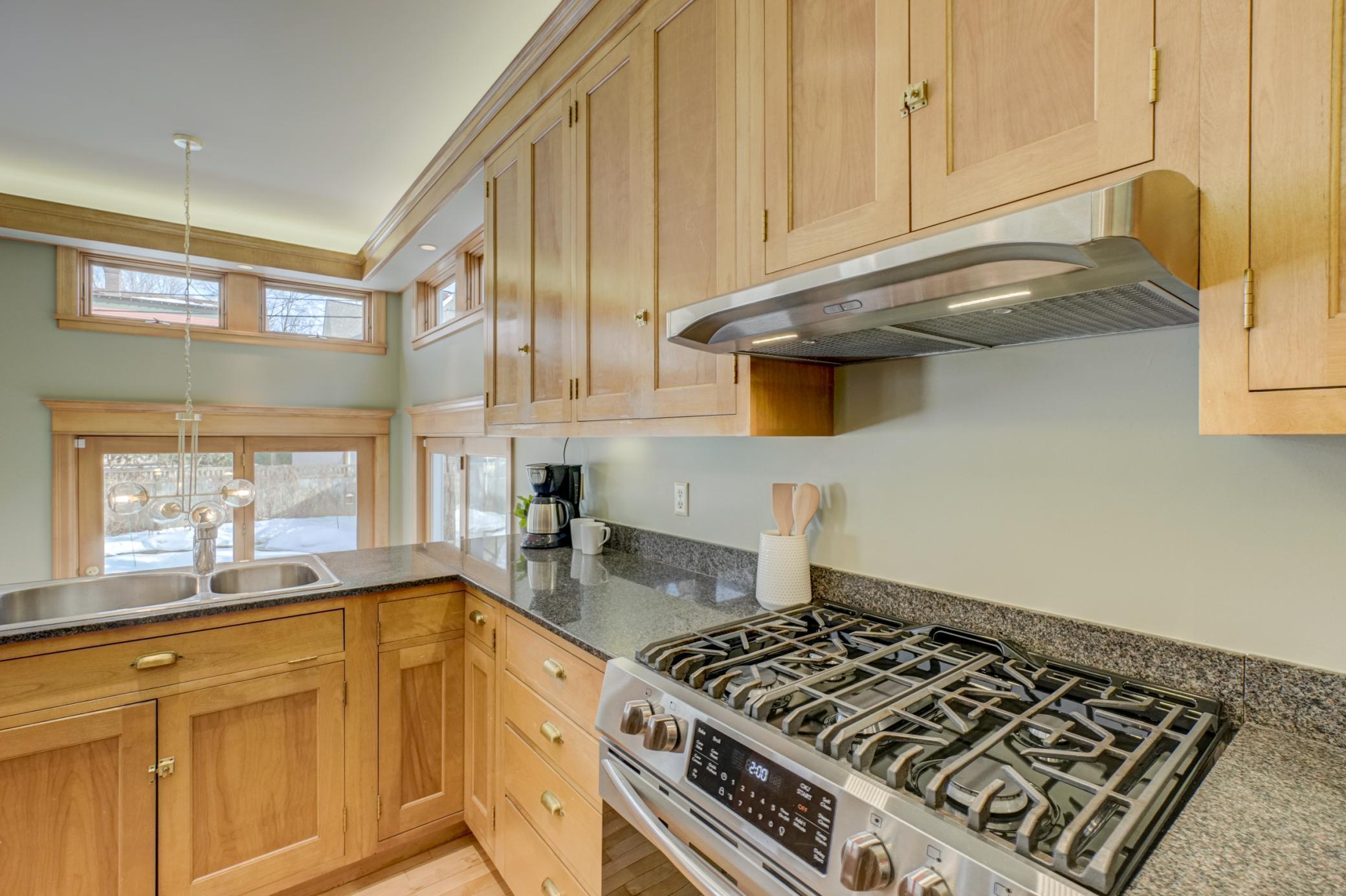 1783 Irving Avenue South Minneapolis, MN 55403 - Photo 17 of 46