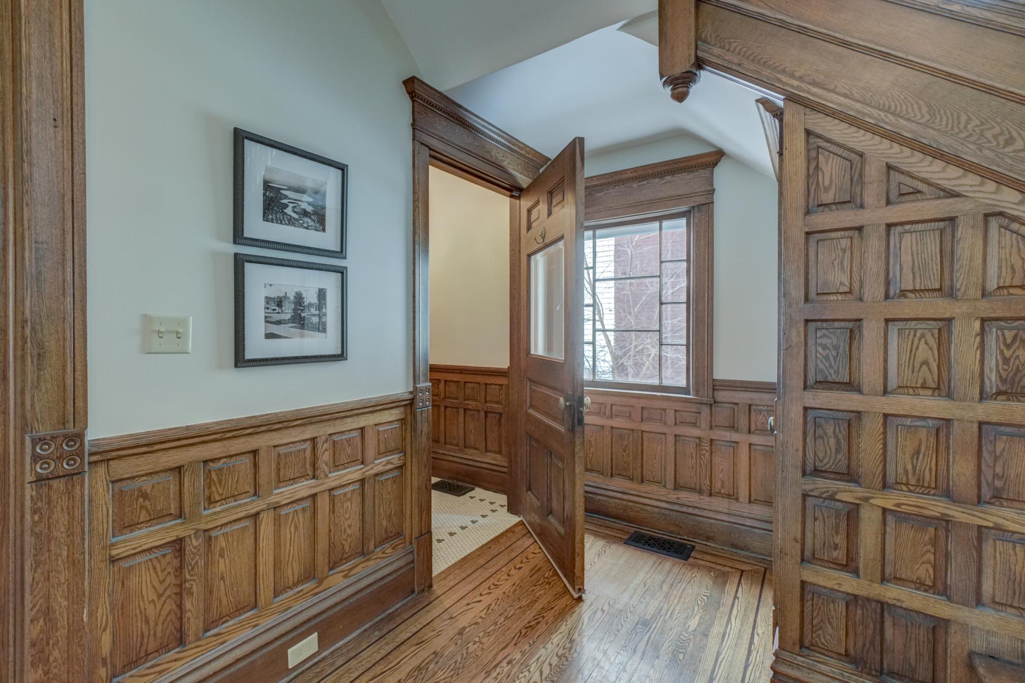 1783 Irving Avenue South Minneapolis, MN 55403 - Photo 3 of 46