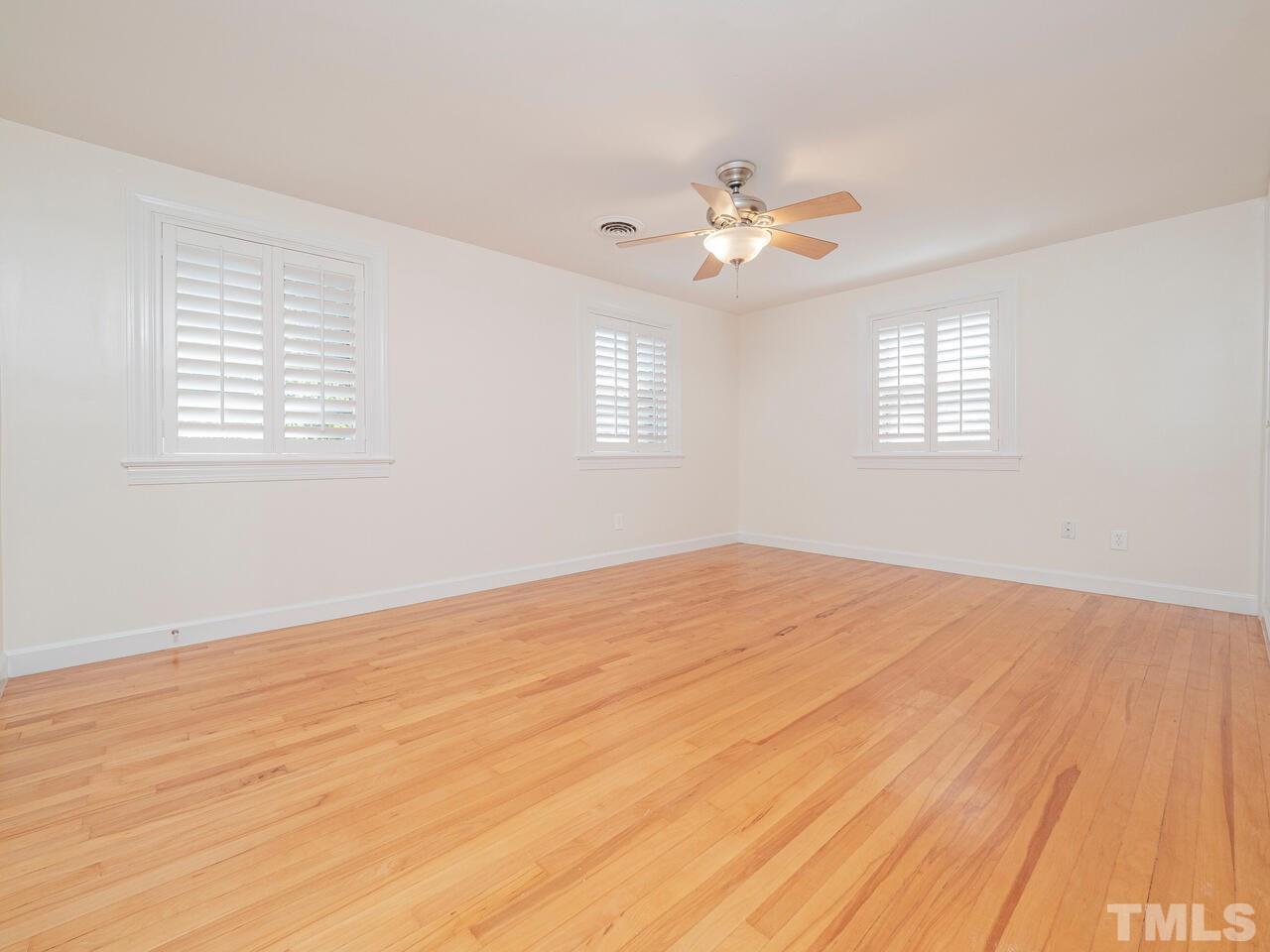 1637 Sutton Drive Raleigh, NC 27605 - Photo 14 of 20 Gallery Image 14