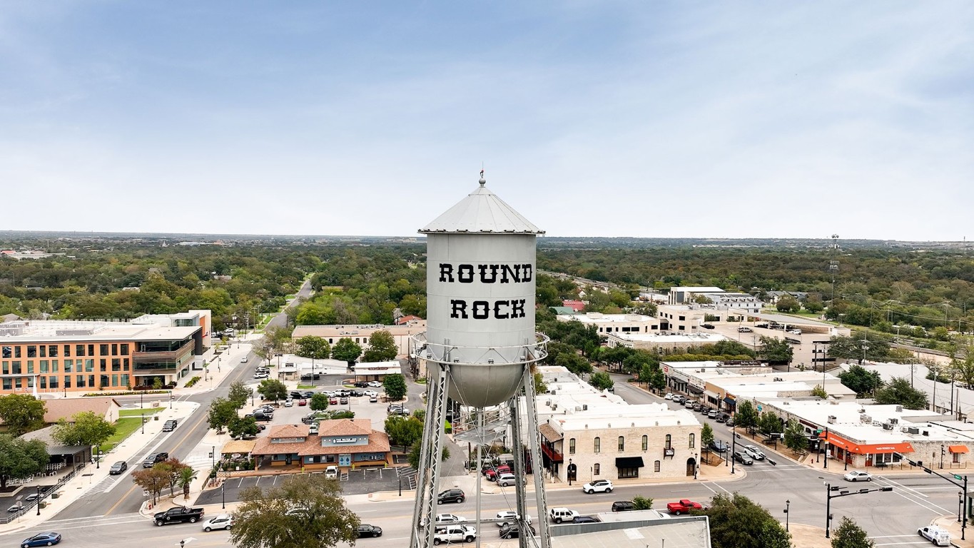 2605 Sam Bass Road, Unit 87 Round Rock, TX 78681 - Photo 23 of 31 a view of city