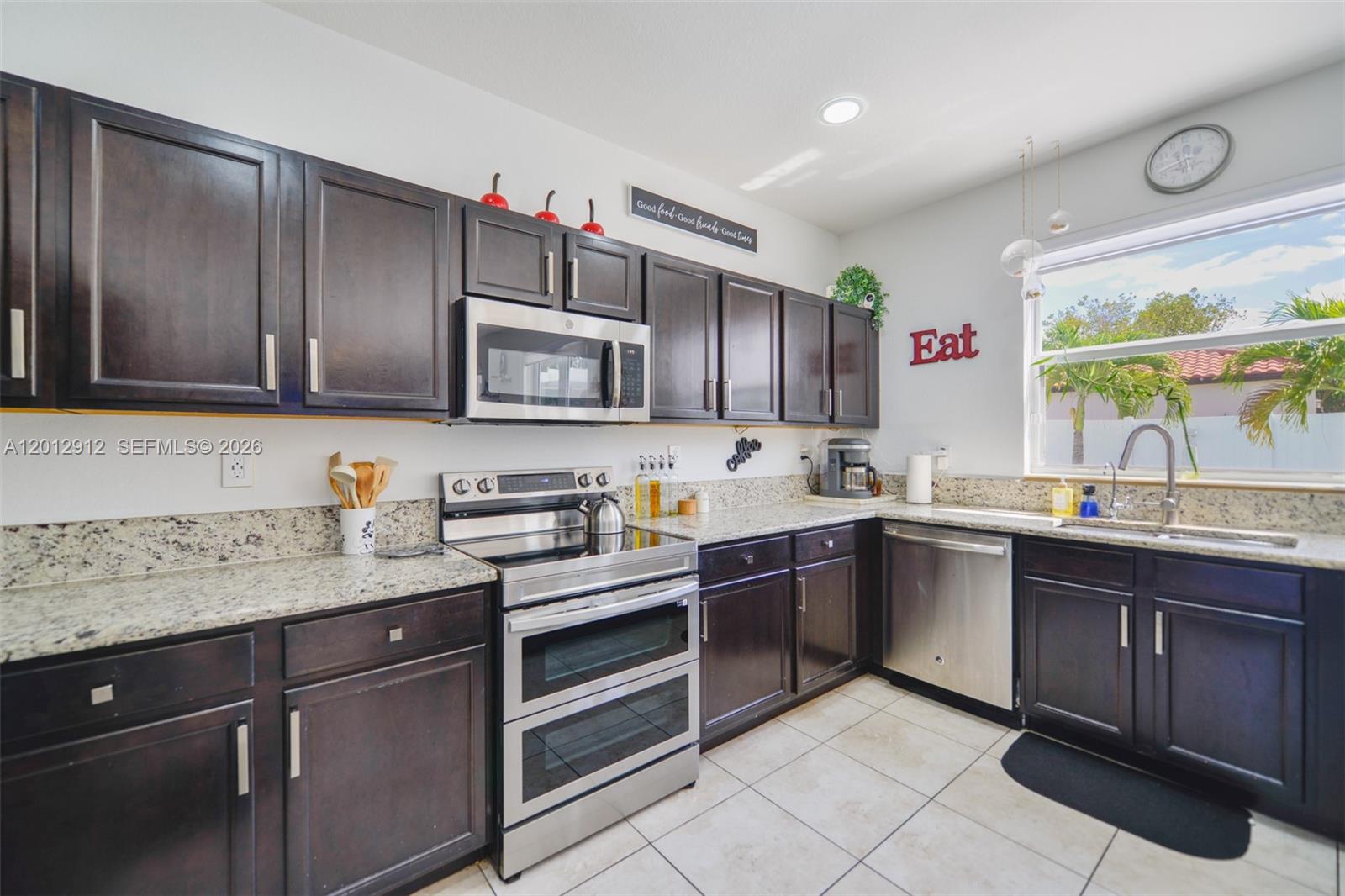 9101 Southwest 169th Place Miami, FL 33196 - Photo 21 of 79