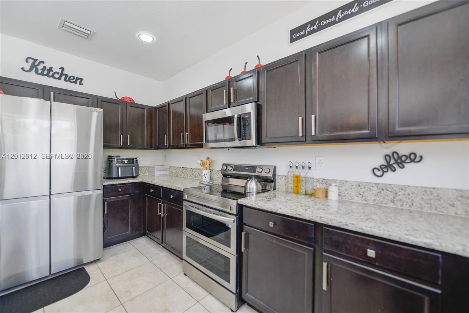 9101 Southwest 169th Place Miami, FL 33196 - Photo 23 of 79