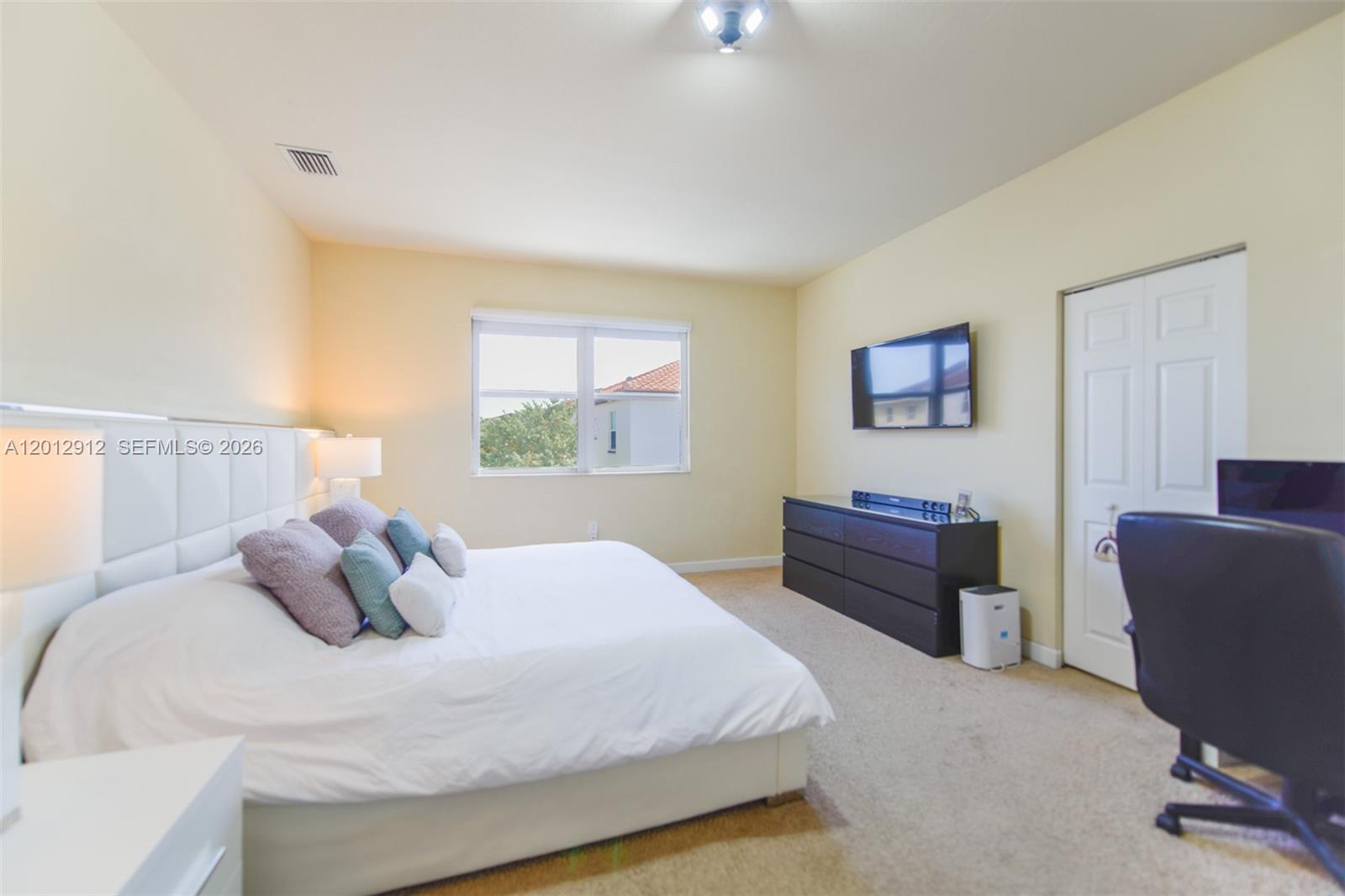 9101 Southwest 169th Place Miami, FL 33196 - Photo 36 of 79