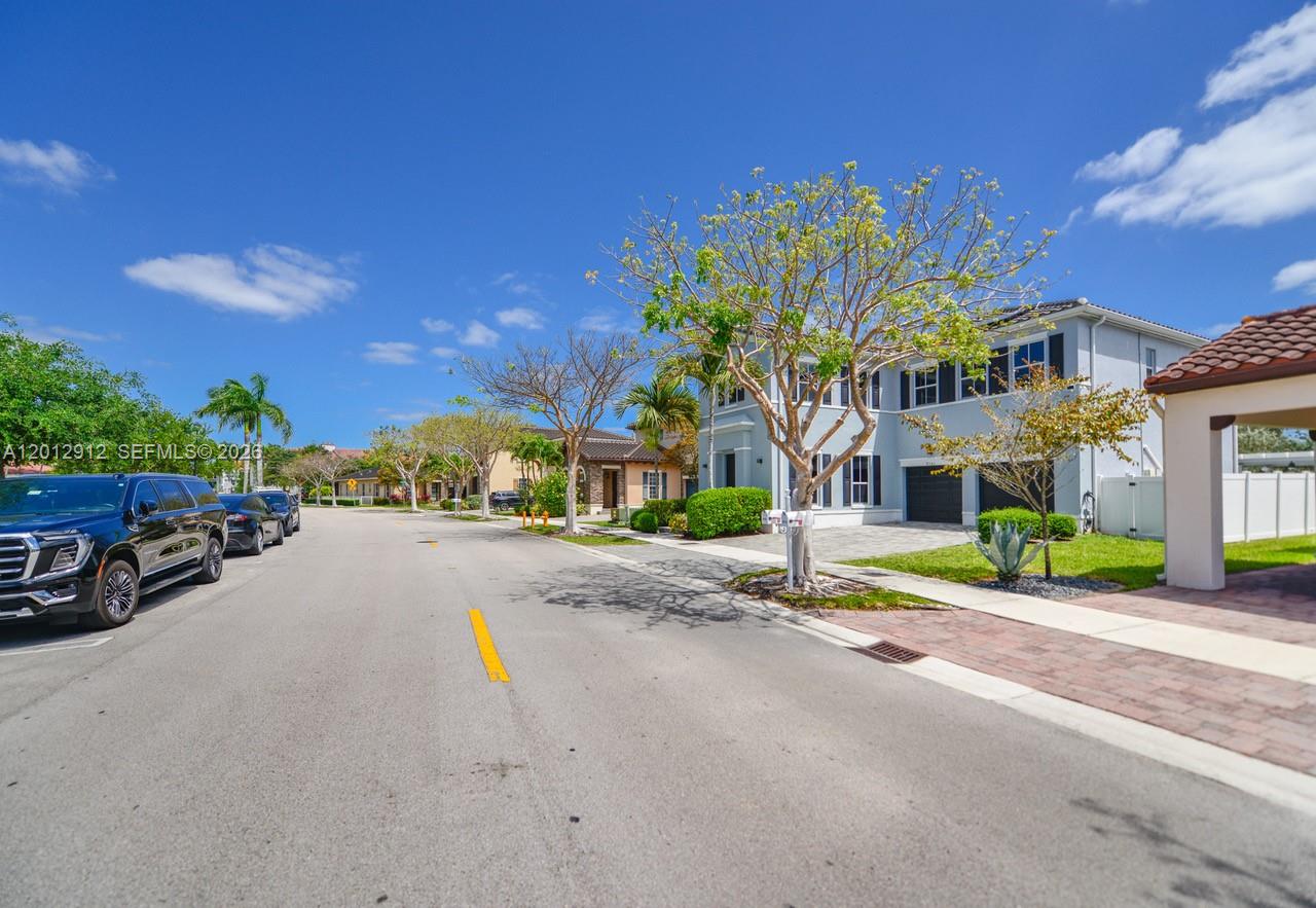 9101 Southwest 169th Place Miami, FL 33196 - Photo 65 of 79
