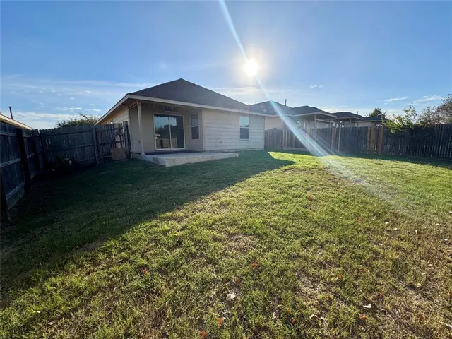 $1,800 | 246 Pigeonberry Pass, Buda, TX 78610