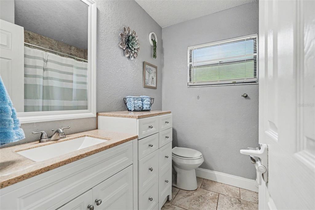 534 Leverett Road Seffner, FL 33584 - Photo 26 of 33